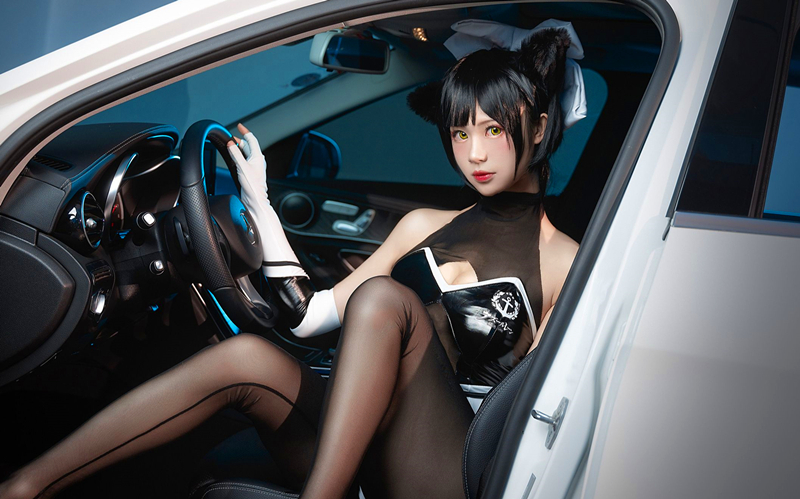 柚子猫碧蓝航线高雄獒赛车娘cosplay 油亮黑丝足交射三次